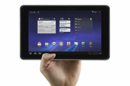 "Trójwymiarowy" tablet LG Swift Tab dostępny w sieciach sprzedaży i Plusie