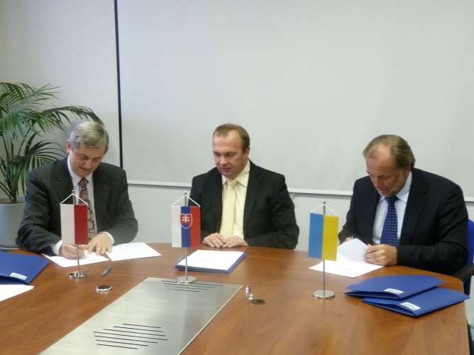 Porozumienie z Ukrainą w paśmie 900 MHz