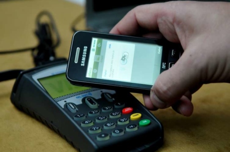 Rozpoczyna się drugi etap testów płatności zbliżeniowych NFC w mBanku i MultiBanku
