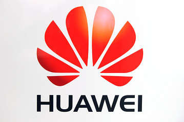 Dwa nowe smartfony Huawei na GSMA Mobile Asia Expo 2012