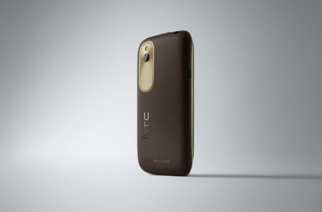 IFA 2012: HTC prezentuje smartfon Desire X