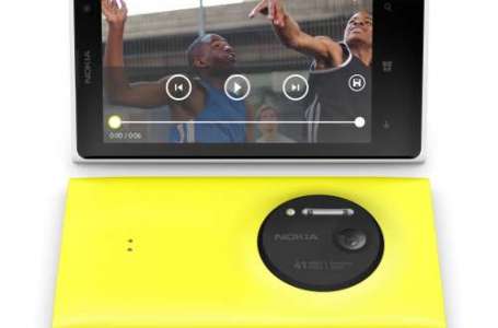Smartfon Nokia Lumia 1020 posłuży również jako profesjonalny aparat