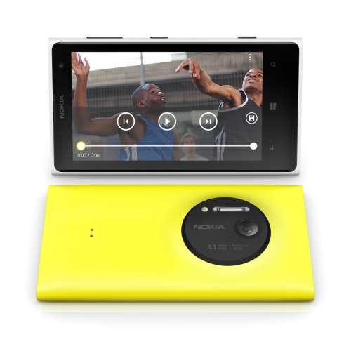 Smartfon Nokia Lumia 1020 posłuży również jako profesjonalny aparat
